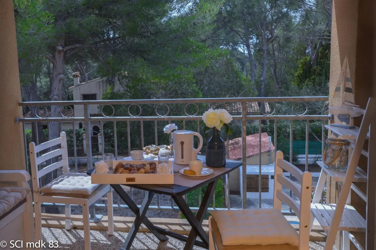 Apartment Sanary Sur Mer, Soleil Et Douceur III